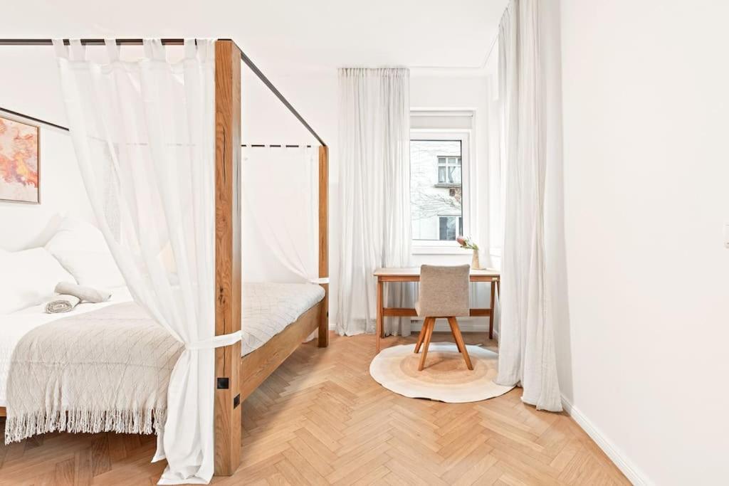 Cozy Apartment In Quiet Location, Fast Train Station 100M Away, Contactless Check-In Wina Bagian luar foto